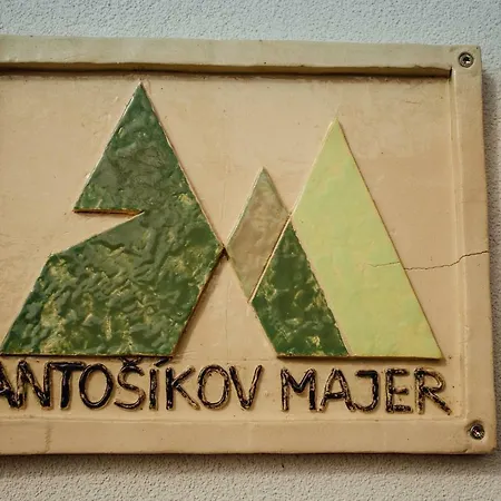 Antošíkov Majer * Banská Štiavnica